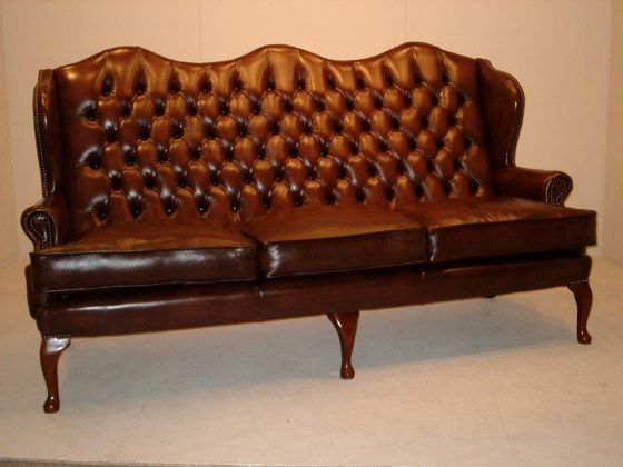 Queen Anne 3 seater